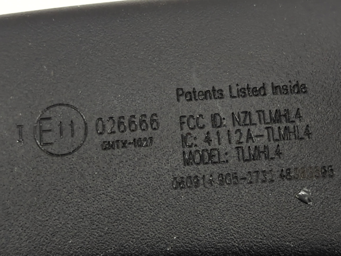 2015-2019 Hyundai Santa Fe Interior Rear View Mirror Replacement OEM P/N:4112A-TLMHL4 E11026666 Fits OEM Used Auto Parts - O