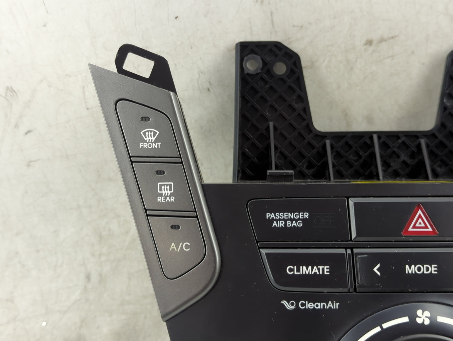 2017-2018 Hyundai Santa Fe Climate Control Module Temperature AC/Heater Replacement P/N:97250-B8EF0NN5 Fits Fits 2017 2018 O