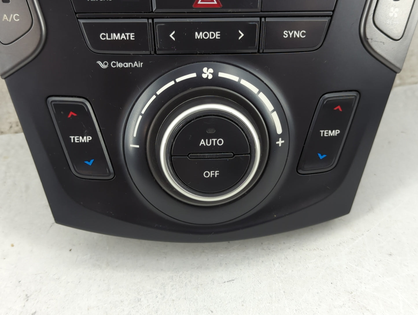 2017-2018 Hyundai Santa Fe Climate Control Module Temperature AC/Heater Replacement P/N:97250-B8EF0NN5 Fits Fits 2017 2018 O
