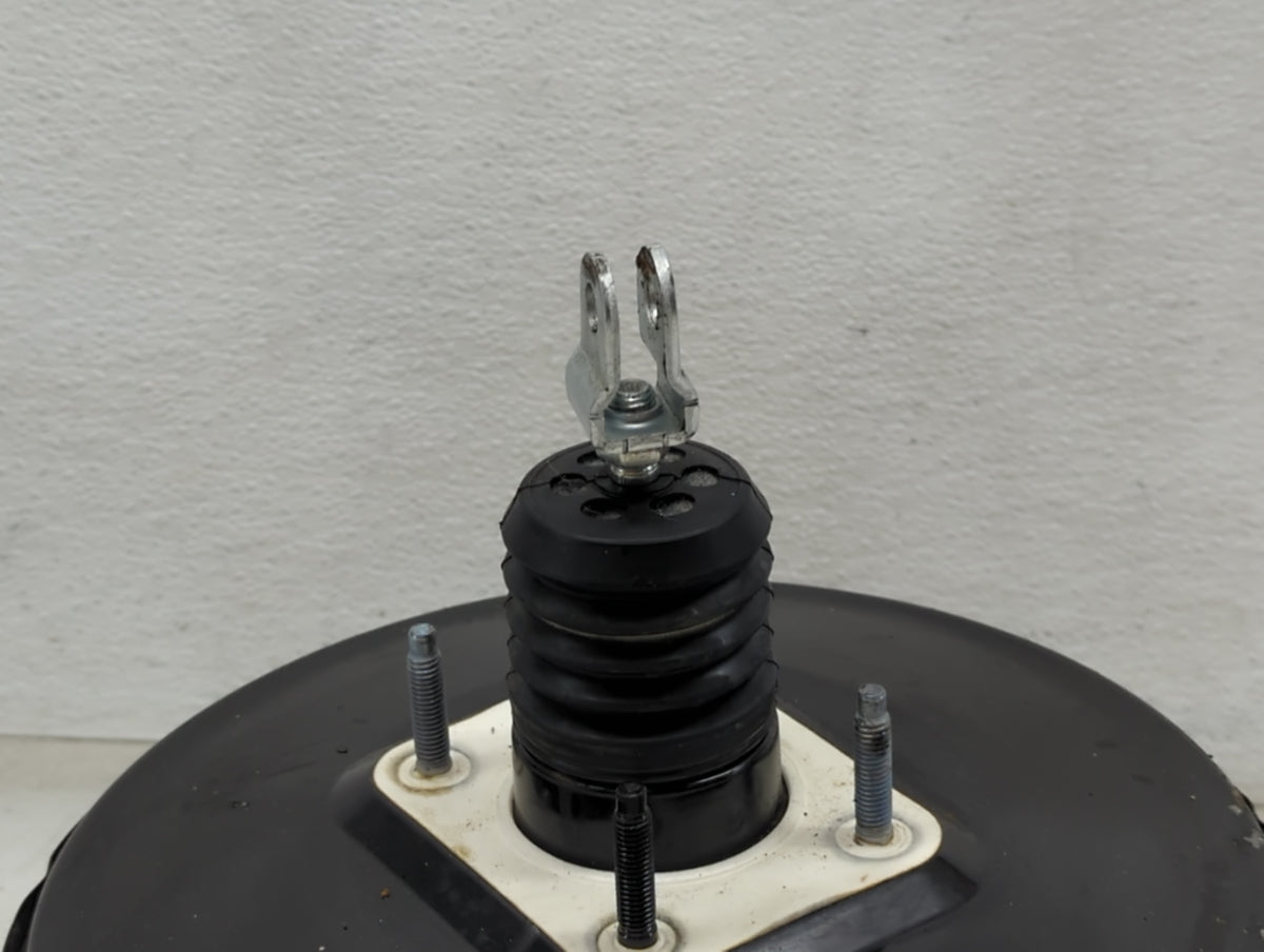 2019-2020 Hyundai Santa Fe Power Brake Booster Oem 1451474 - Oemusedautoparts1.com