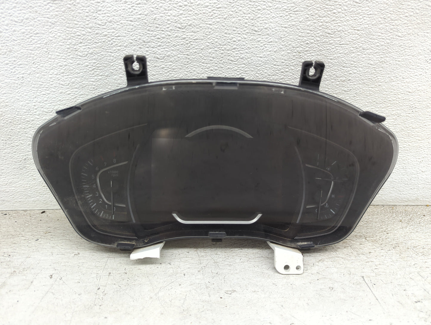 2019 Hyundai Santa Fe Instrument Cluster Speedometer Gauges P/N:94011-S2330 11004-19980DA, 1i642-02930 Miles: Fits OEM Used 