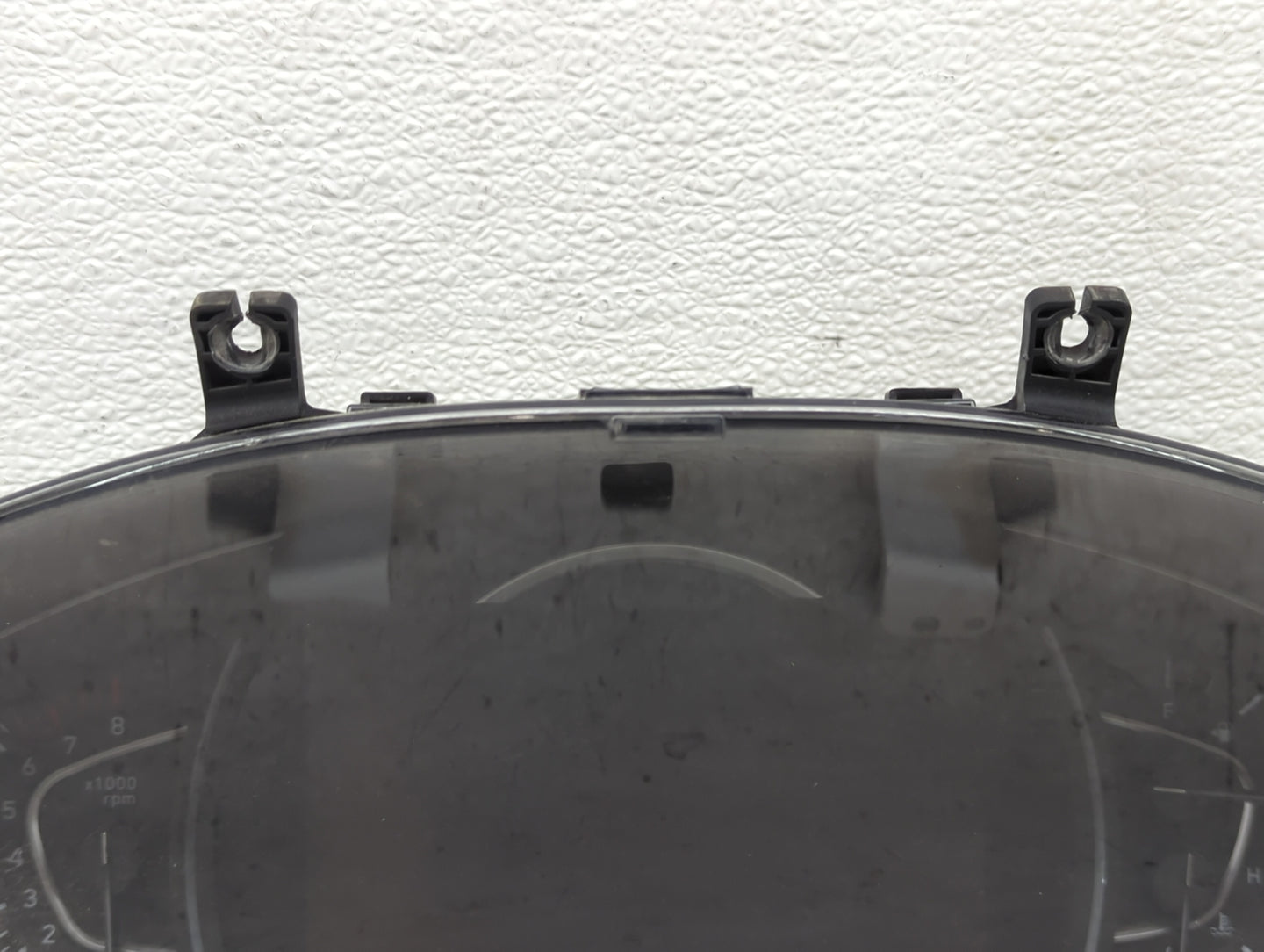 2019 Hyundai Santa Fe Instrument Cluster Speedometer Gauges P/N:94011-S2330 11004-19980DA, 1i642-02930 Miles: Fits OEM Used 