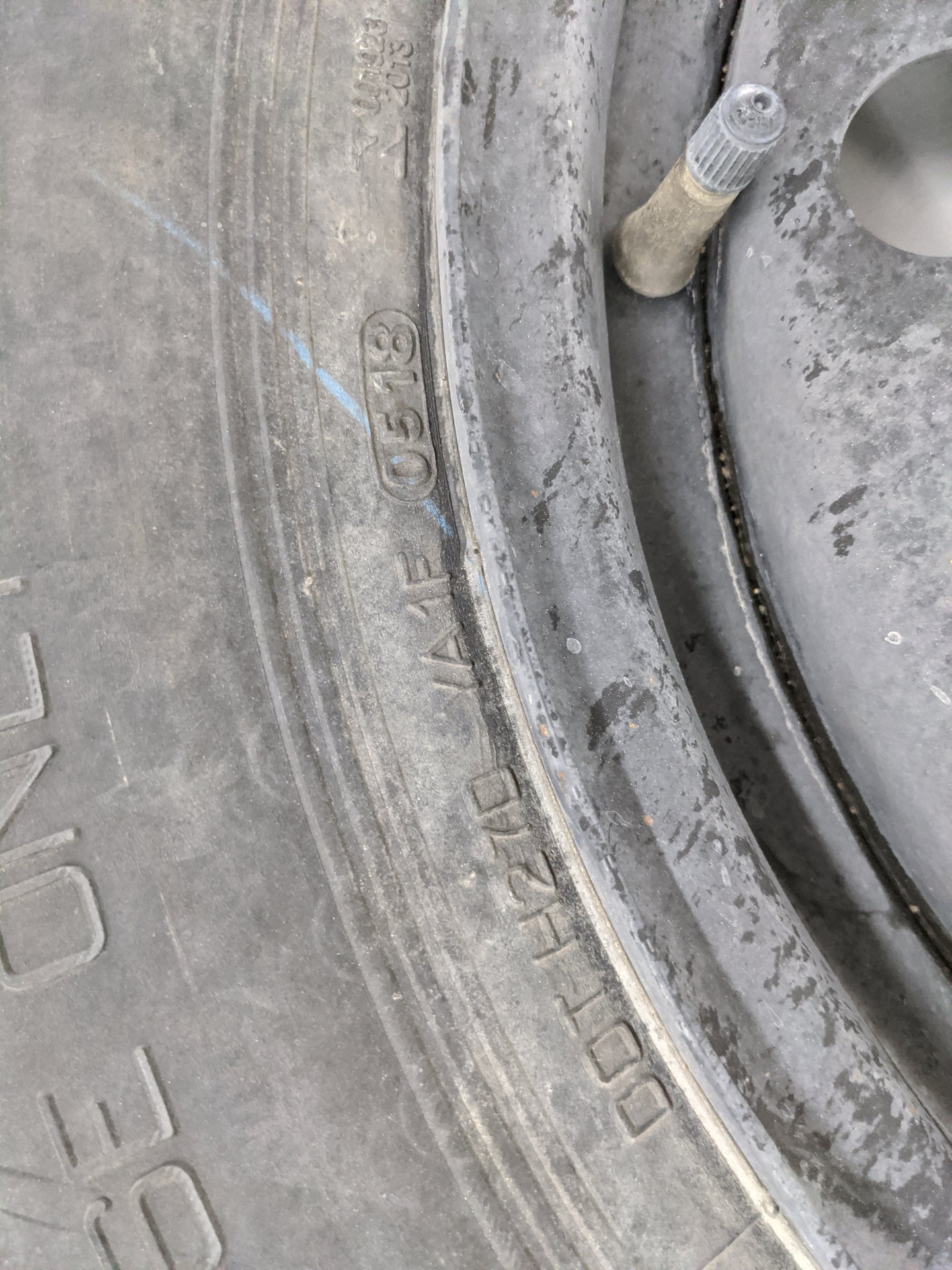 Hyundai Santa Fe Spare Donut Tire Wheel Rim Oem 1455289 - Oemusedautoparts1.com