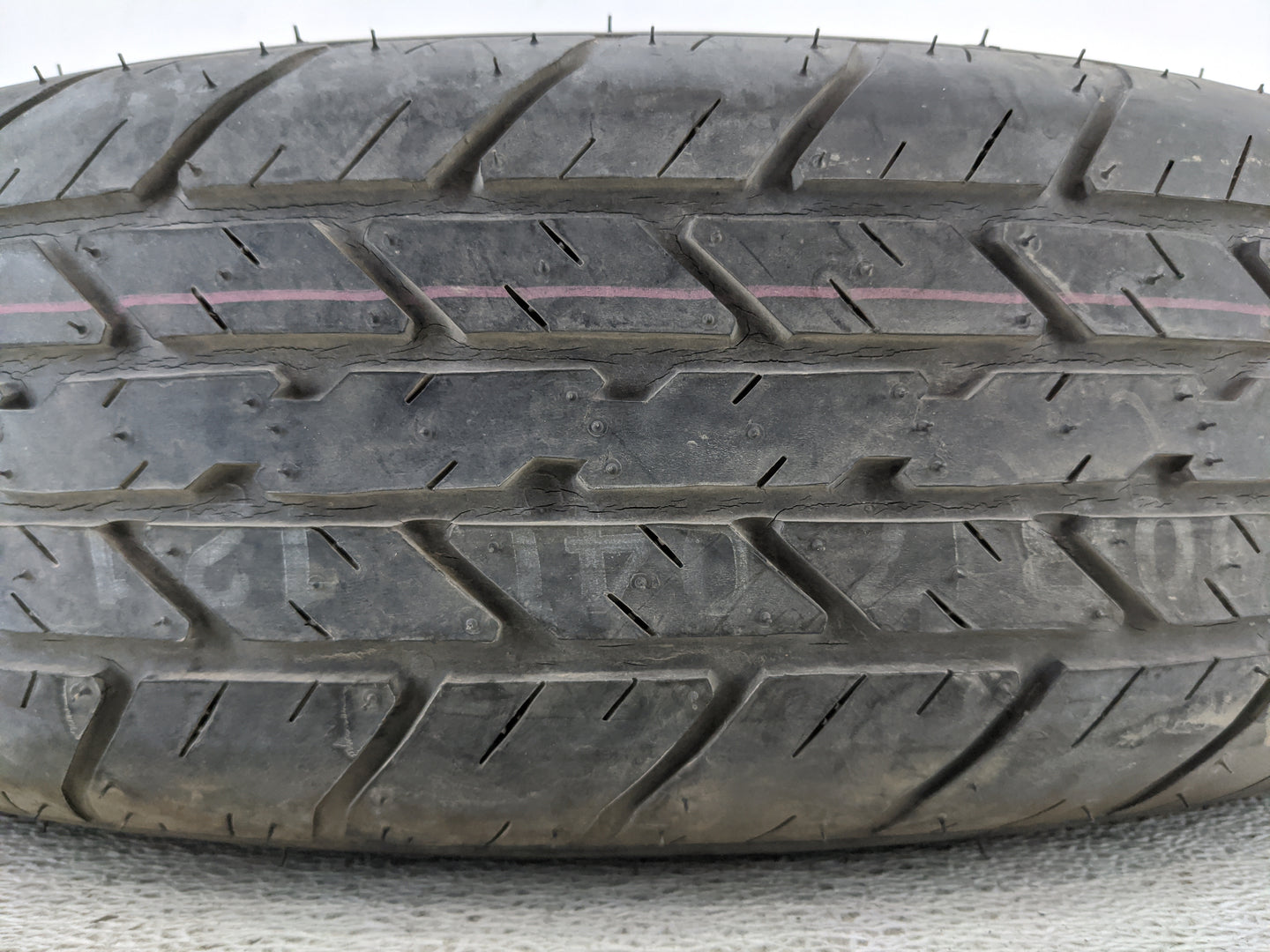 Hyundai Santa Fe Spare Donut Tire Wheel Rim Oem 1455289 - Oemusedautoparts1.com