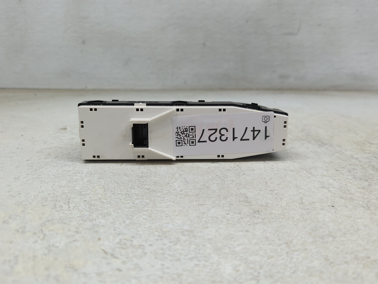 2019-2020 Hyundai Santa Fe Master Power Window Switch Replacement Driver Side Left P/N:93571S1130SST Fits Fits 2019 2020 OEM