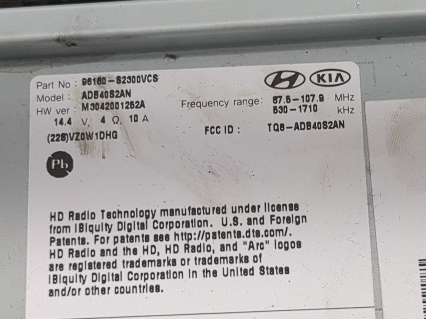 2019-2020 Hyundai Santa Fe Radio AM FM Cd Player Receiver Replacement P/N:96160-S2300VCS ADB40S2AN Fits Fits 2019 2020 OEM U