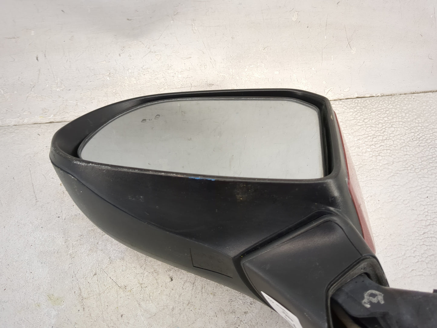 2019 Hyundai Santa Fe Driver Side View Mirror - Left Door Mirror OEM Used - Oemusedautoparts1.com