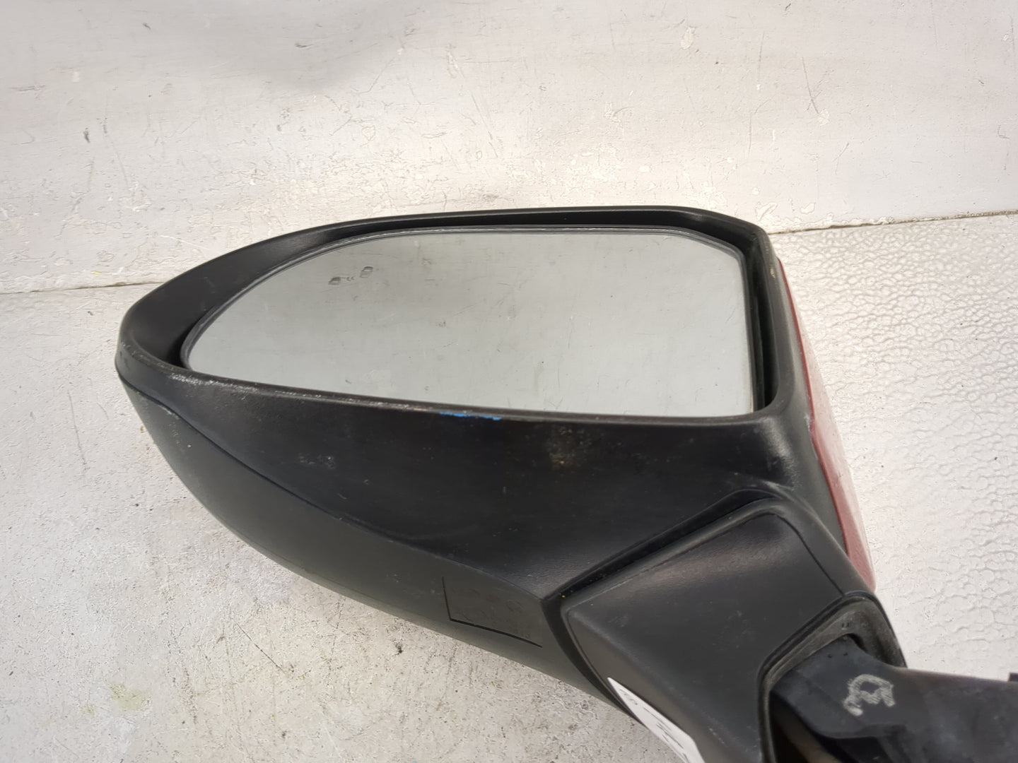 2019 Hyundai Santa Fe Driver Side View Mirror - Left Door Mirror OEM Used - Oemusedautoparts1.com