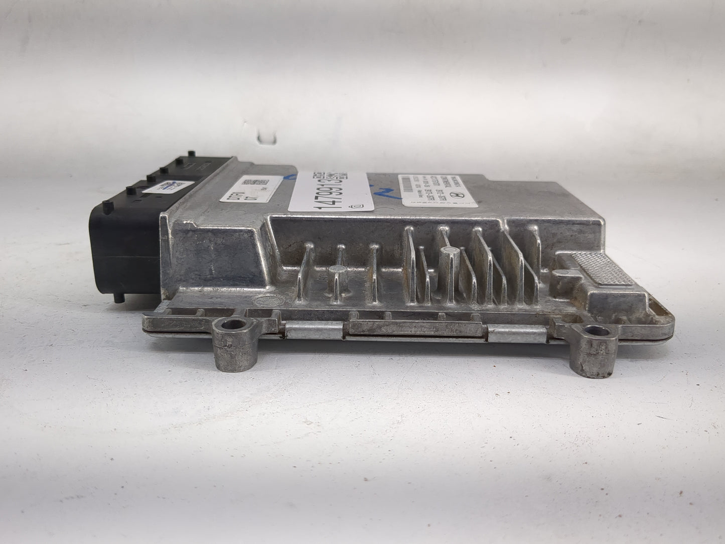 2019-2020 Hyundai Santa Fe PCM Engine Control Computer ECU ECM PCU OEM P/N:39172-2GTF0 39173-2GTF0 Fits Fits 2019 2020 OEM U