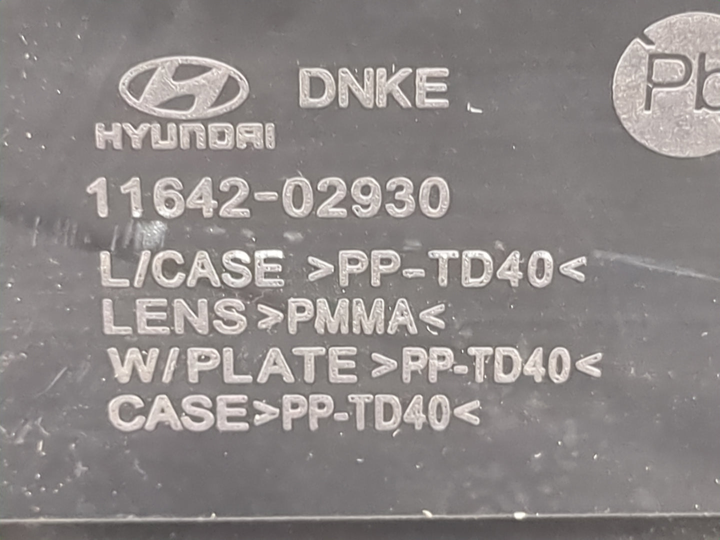 2019 Hyundai Santa Fe Instrument Cluster Speedometer Gauges P/N:11642-02930 Miles: Fits OEM Used Auto Parts - Oemusedautopar
