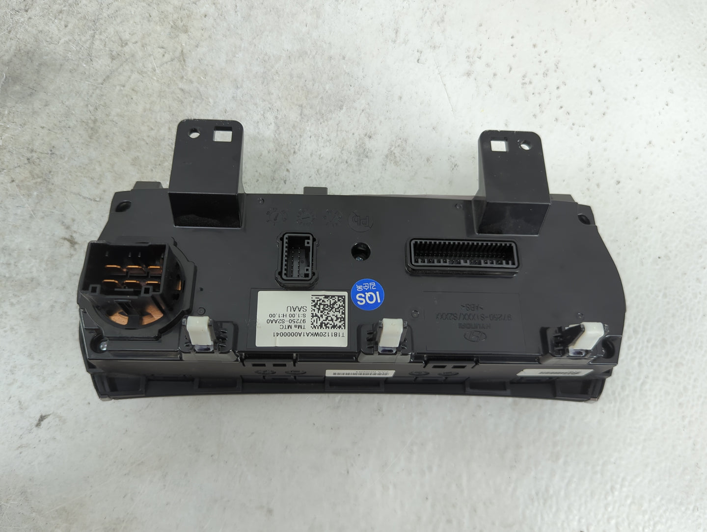 2019-2020 Hyundai Santa Fe Climate Control Module Temperature AC/Heater Replacement P/N:97250-S2AA0 Fits Fits 2019 2020 OEM 