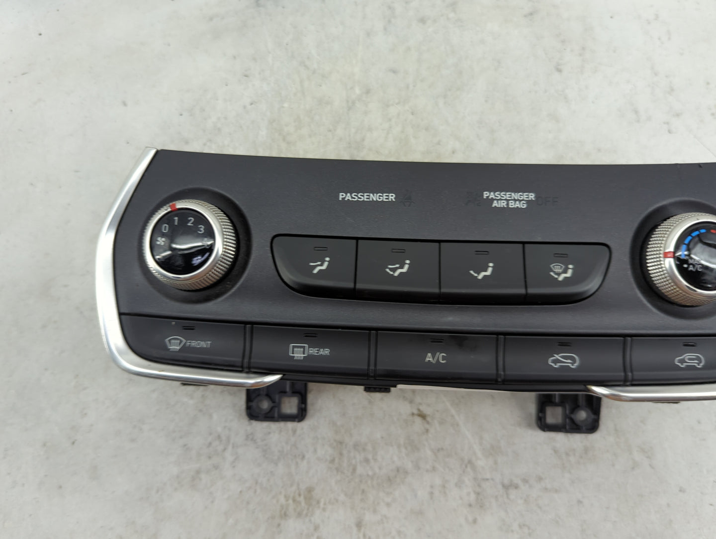 2019-2020 Hyundai Santa Fe Climate Control Module Temperature AC/Heater Replacement P/N:97250-S1XXX/S2XXX 97250-S2AA0 Fits O