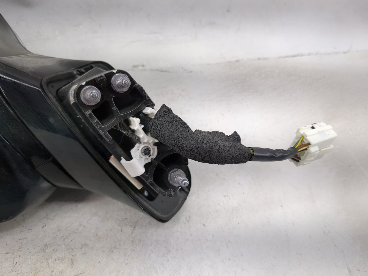 2019 Hyundai Santa Fe Passenger Side View Mirror - Right Door Mirror OEM Used - Oemusedautoparts1.com