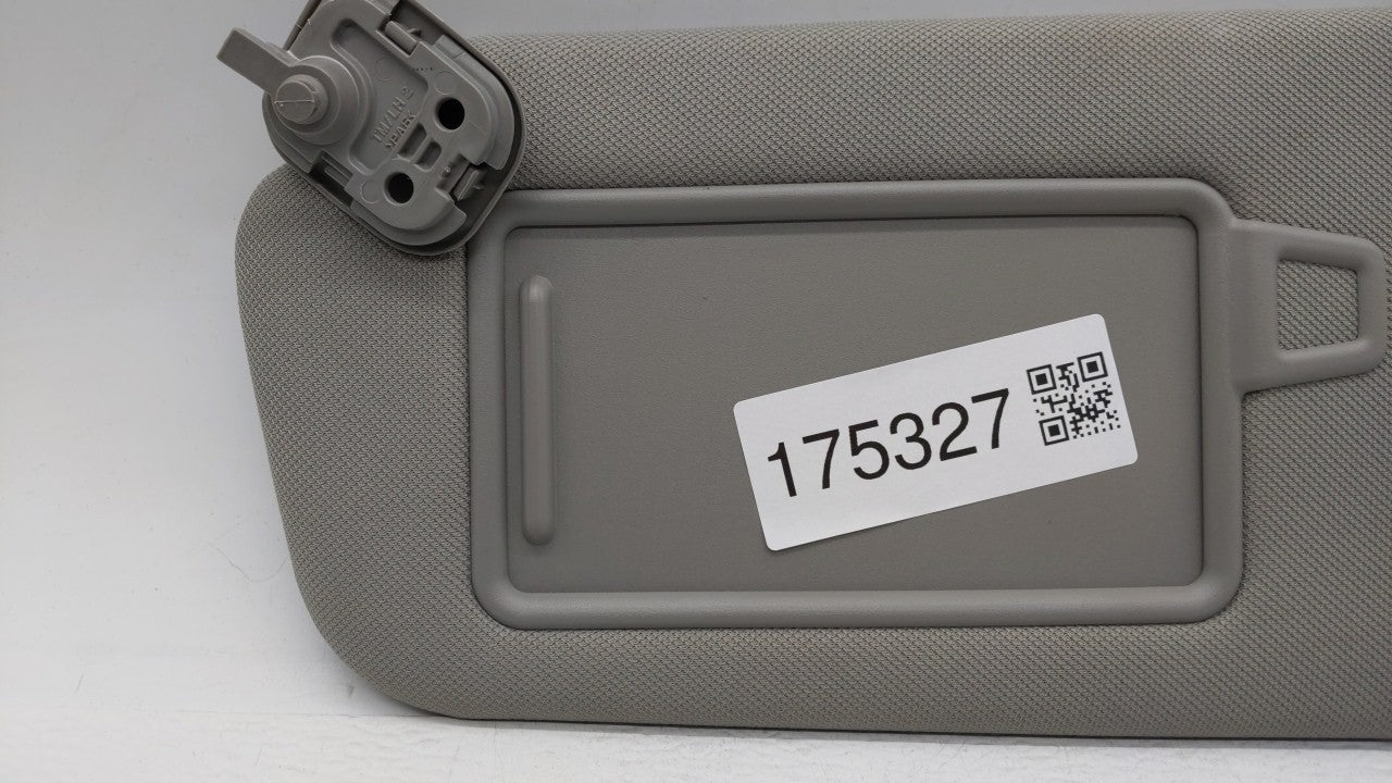 2013-2018 Hyundai Santa Fe Sun Visor Shade Replacement Driver Left Mirror Fits Fits 2013 2014 2015 2016 2017 2018 OEM Used A