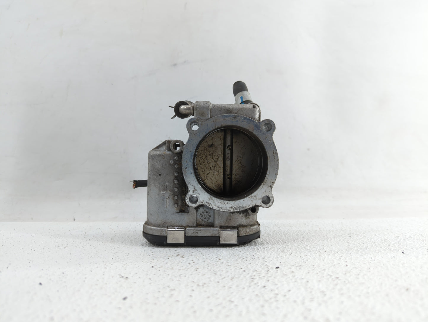 2019 Hyundai Santa Fe Throttle Body P/N:35100-2G600 Fits Fits 2015 2016 2017 2018 OEM Used Auto Parts - Oemusedautoparts1.co