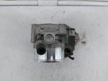 2019 Hyundai Santa Fe Throttle Body P/N:0 280 750 618 35100-2G600 Fits Fits 2015 2016 2017 2018 OEM Used Auto Parts