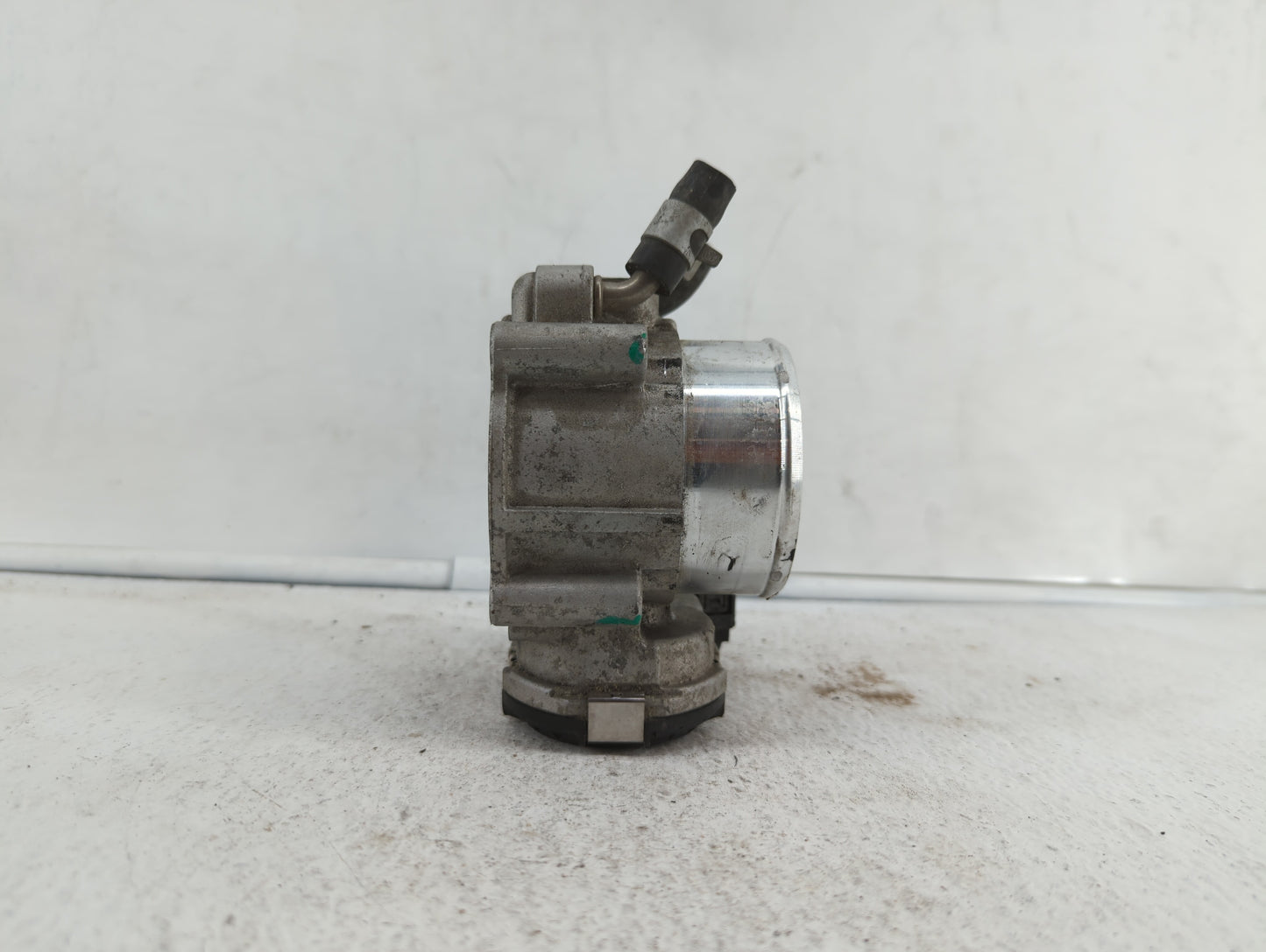 2019 Hyundai Santa Fe Throttle Body P/N:0 280 750 618 35100-2G600 Fits Fits 2015 2016 2017 2018 OEM Used Auto Parts - Oemuse