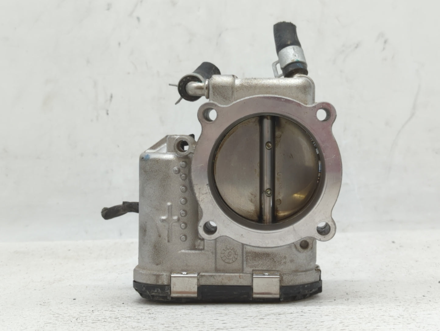 2019-2020 Hyundai Santa Fe Throttle Body P/N:35100-2G600 Fits Fits 2015 2016 2017 2018 2019 2020 2021 OEM Used Auto Parts - 