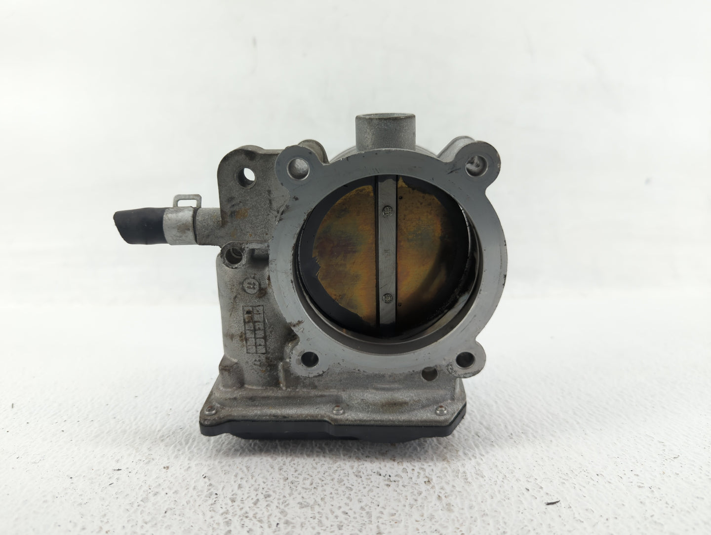 2013-2018 Hyundai Santa Fe Throttle Body P/N:35100-3CAA0 Fits Fits 2012 2013 2014 2015 2016 2017 2018 OEM Used Auto Parts - 