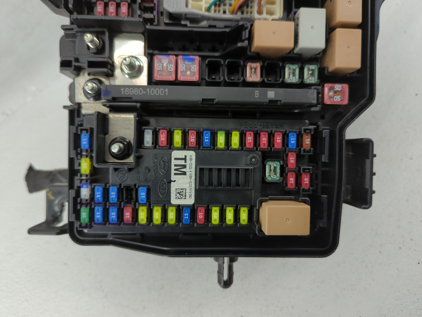 2019-2020 Hyundai Santa Fe Fusebox Fuse Box Panel Relay Module P/N:91956-S2021 Fits Fits 2019 2020 OEM Used Auto Parts - Oem