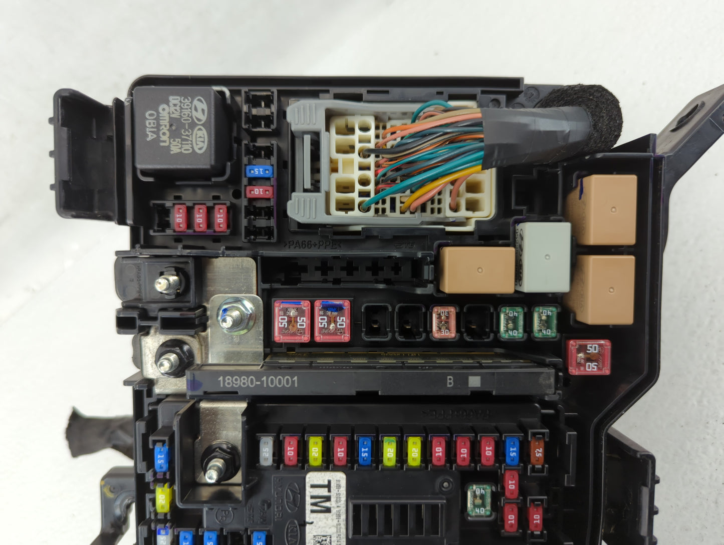 2019-2020 Hyundai Santa Fe Fusebox Fuse Box Panel Relay Module P/N:91956-S2021 Fits Fits 2019 2020 OEM Used Auto Parts - Oem