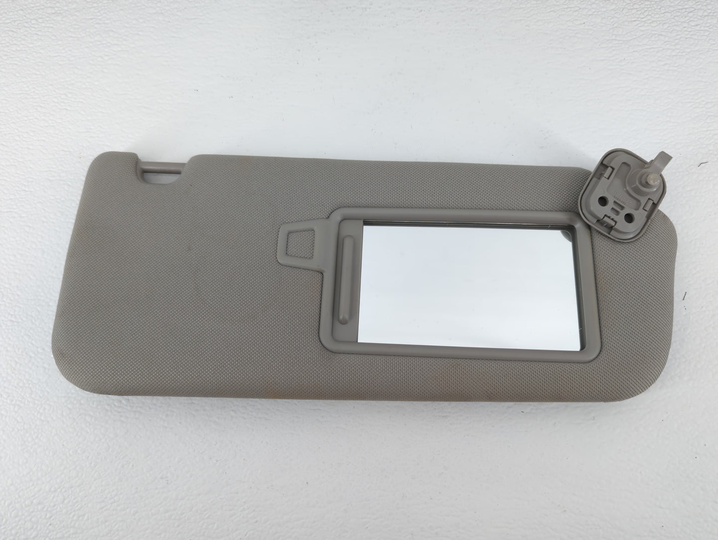 2019-2021 Hyundai Santa Fe Sun Visor Shade Replacement Passenger Right Mirror Fits Fits 2019 2020 2021 OEM Used Auto Parts -