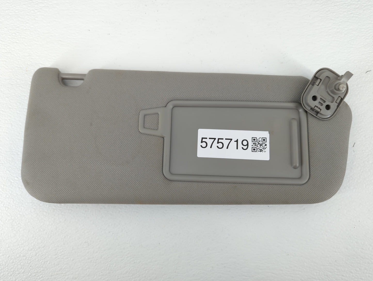 2019-2021 Hyundai Santa Fe Sun Visor Shade Replacement Passenger Right Mirror Fits Fits 2019 2020 2021 OEM Used Auto Parts -