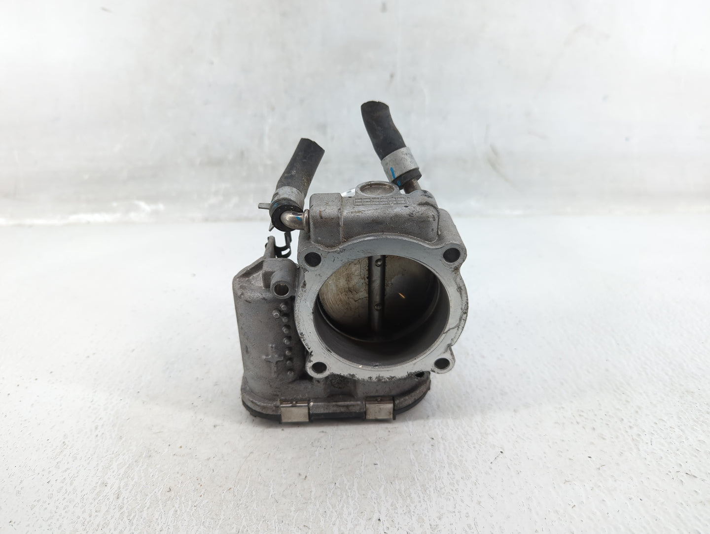 2019-2020 Hyundai Santa Fe Throttle Body P/N:35100-2G600 Fits Fits 2015 2016 2017 2018 2019 2020 2021 OEM Used Auto Parts - 