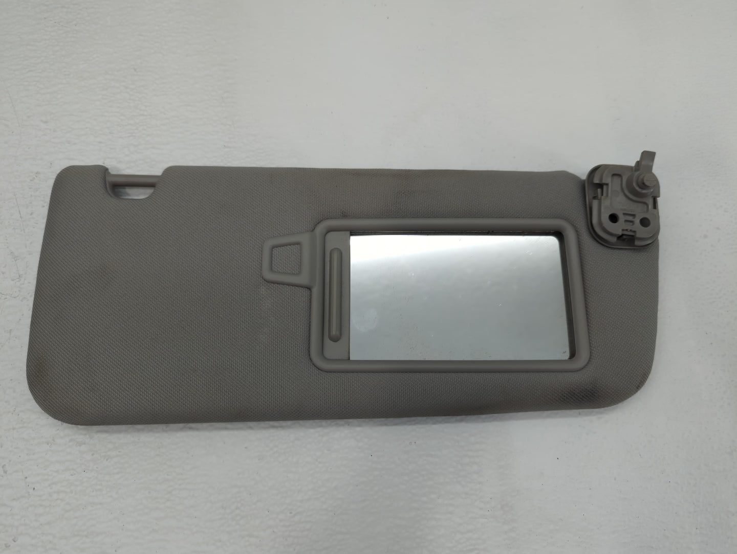 2019-2021 Hyundai Santa Fe Sun Visor Shade Replacement Passenger Right Mirror Fits Fits 2019 2020 2021 OEM Used Auto Parts -