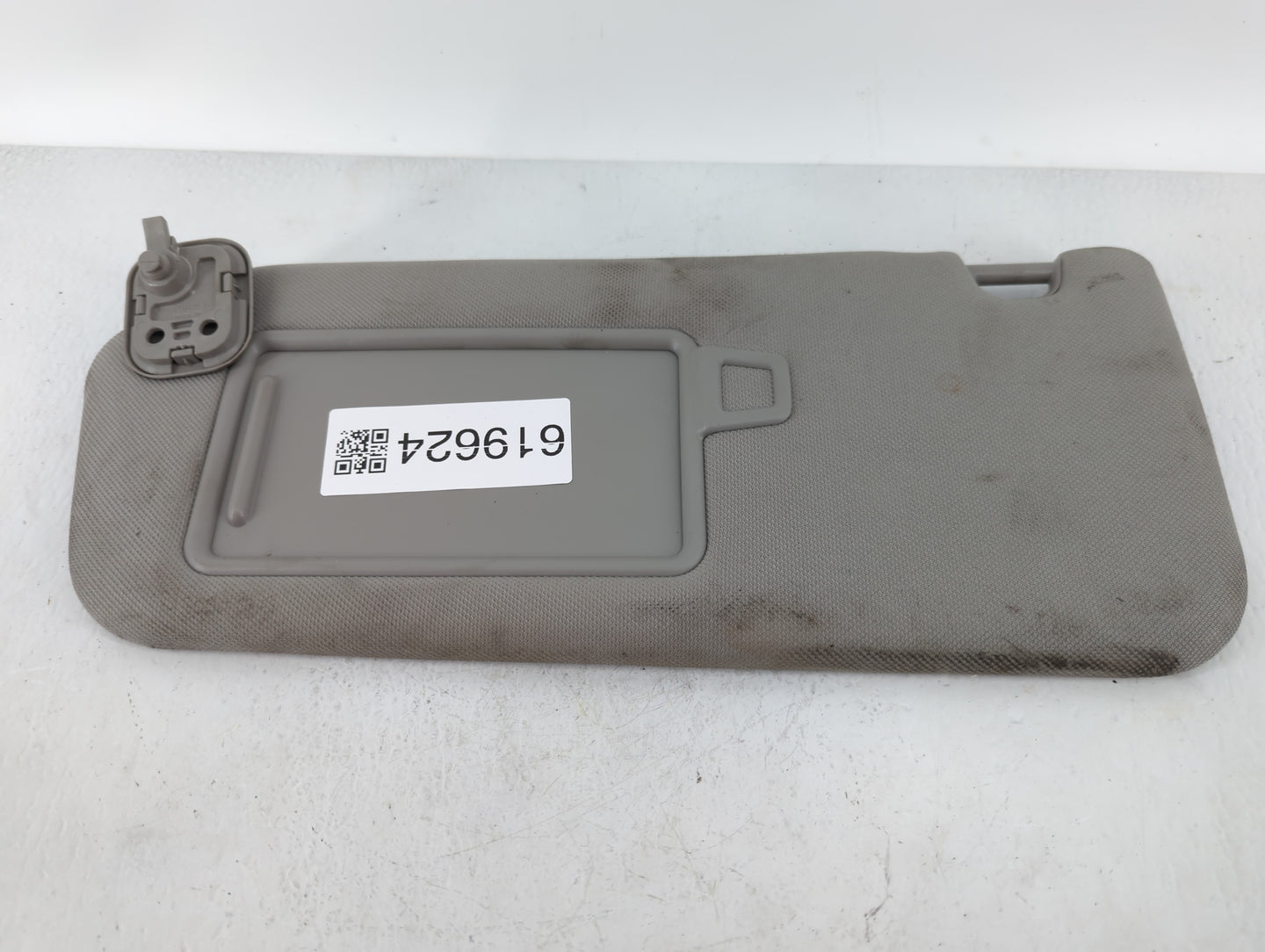 2019-2021 Hyundai Santa Fe Sun Visor Shade Replacement Driver Left Mirror Fits Fits 2019 2020 2021 OEM Used Auto Parts - Oem