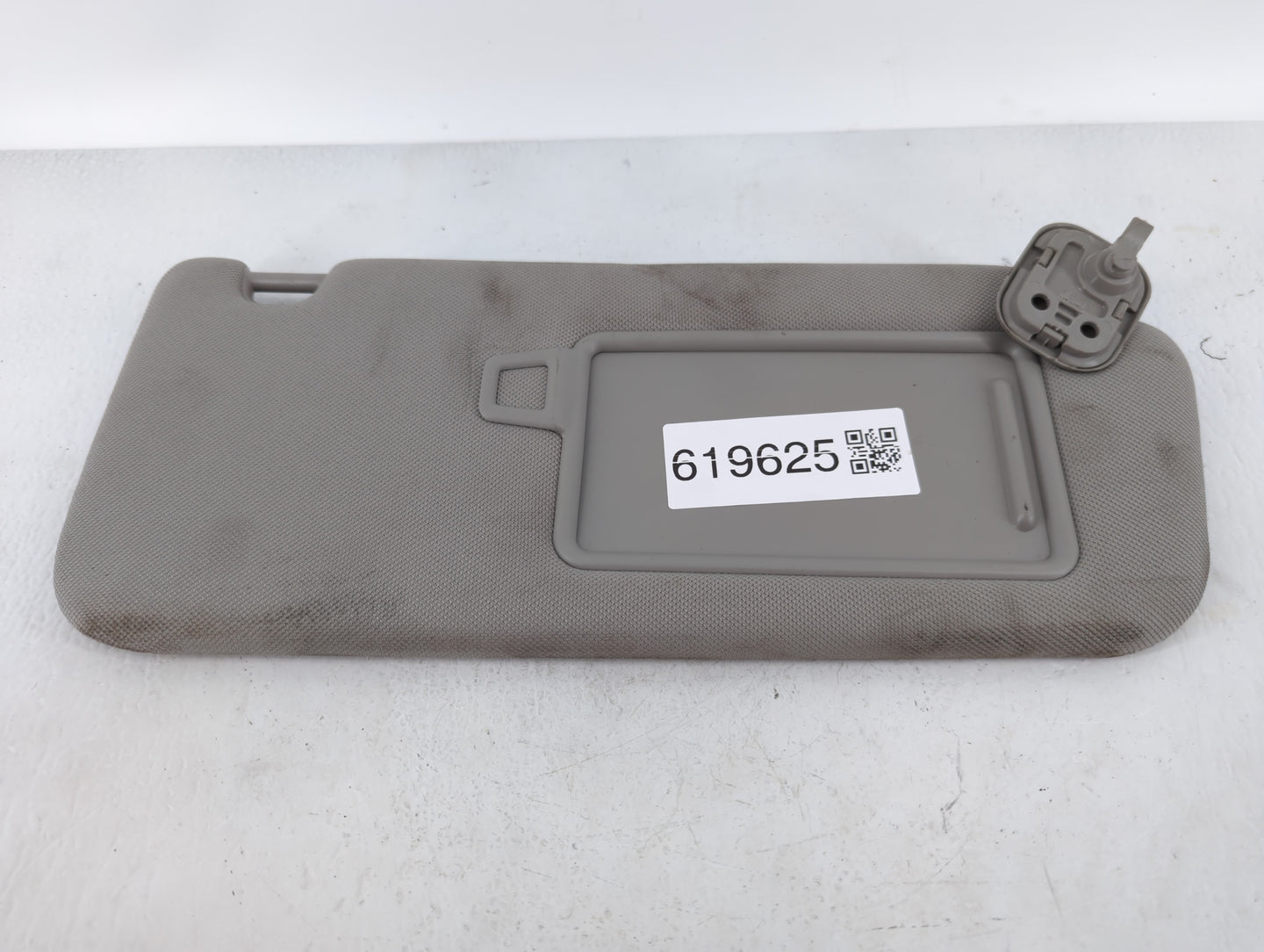 2019-2021 Hyundai Santa Fe Sun Visor Shade Replacement Passenger Right Mirror Fits Fits 2019 2020 2021 OEM Used Auto Parts -
