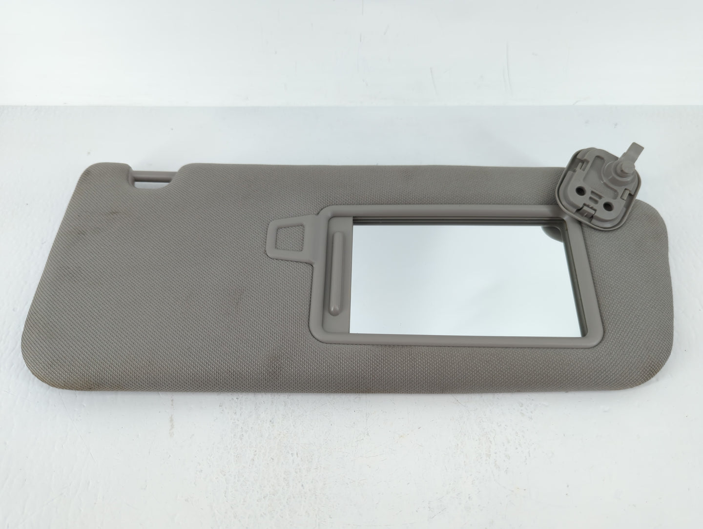 2019-2021 Hyundai Santa Fe Sun Visor Shade Replacement Passenger Right Mirror Fits Fits 2019 2020 2021 OEM Used Auto Parts -