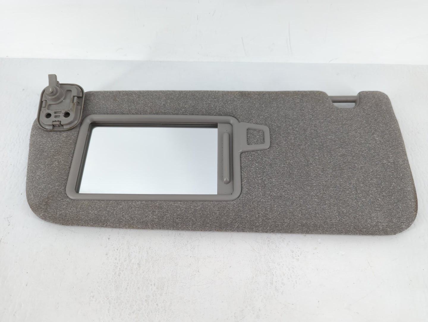 2019-2021 Hyundai Santa Fe Sun Visor Shade Replacement Driver Left Mirror Fits Fits 2019 2020 2021 OEM Used Auto Parts - Oem