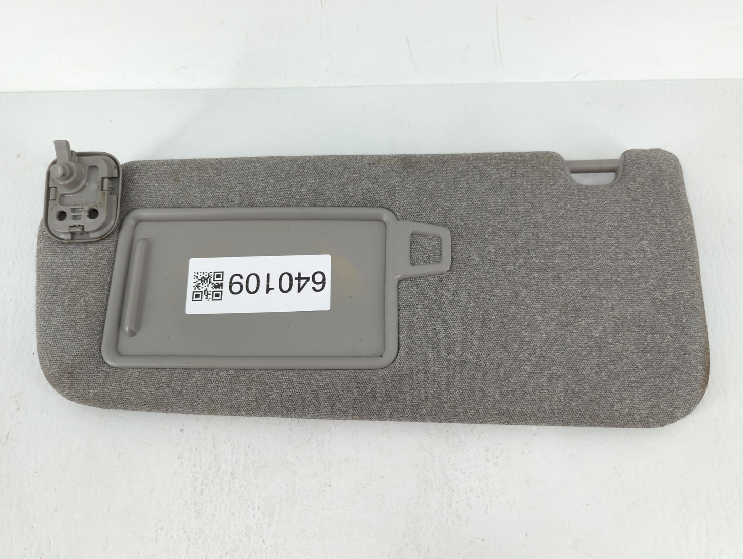 2019-2021 Hyundai Santa Fe Sun Visor Shade Replacement Driver Left Mirror Fits Fits 2019 2020 2021 OEM Used Auto Parts - Oem