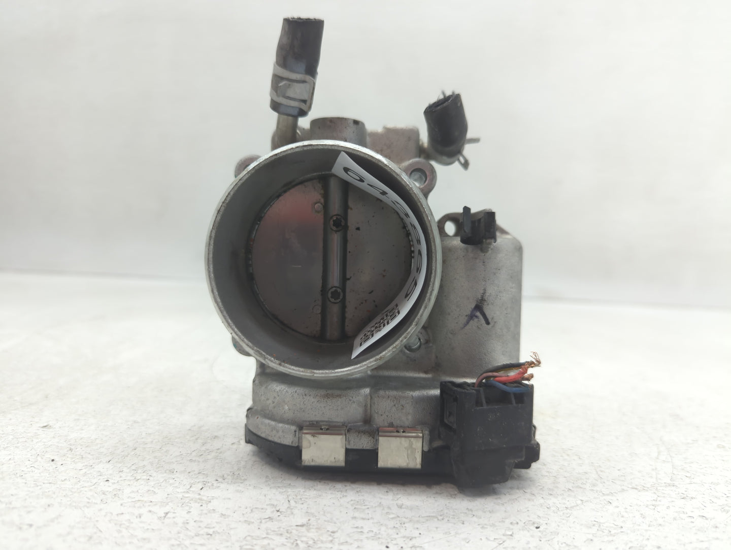 2019-2020 Hyundai Santa Fe Throttle Body P/N:35100-2G600 Fits Fits 2015 2016 2017 2018 2019 2020 2021 OEM Used Auto Parts - 