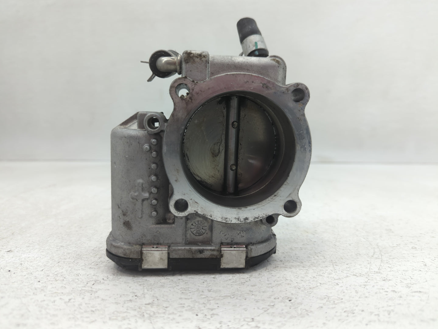 2019-2020 Hyundai Santa Fe Throttle Body P/N:35100-2G600 Fits Fits 2015 2016 2017 2018 2019 2020 2021 OEM Used Auto Parts - 