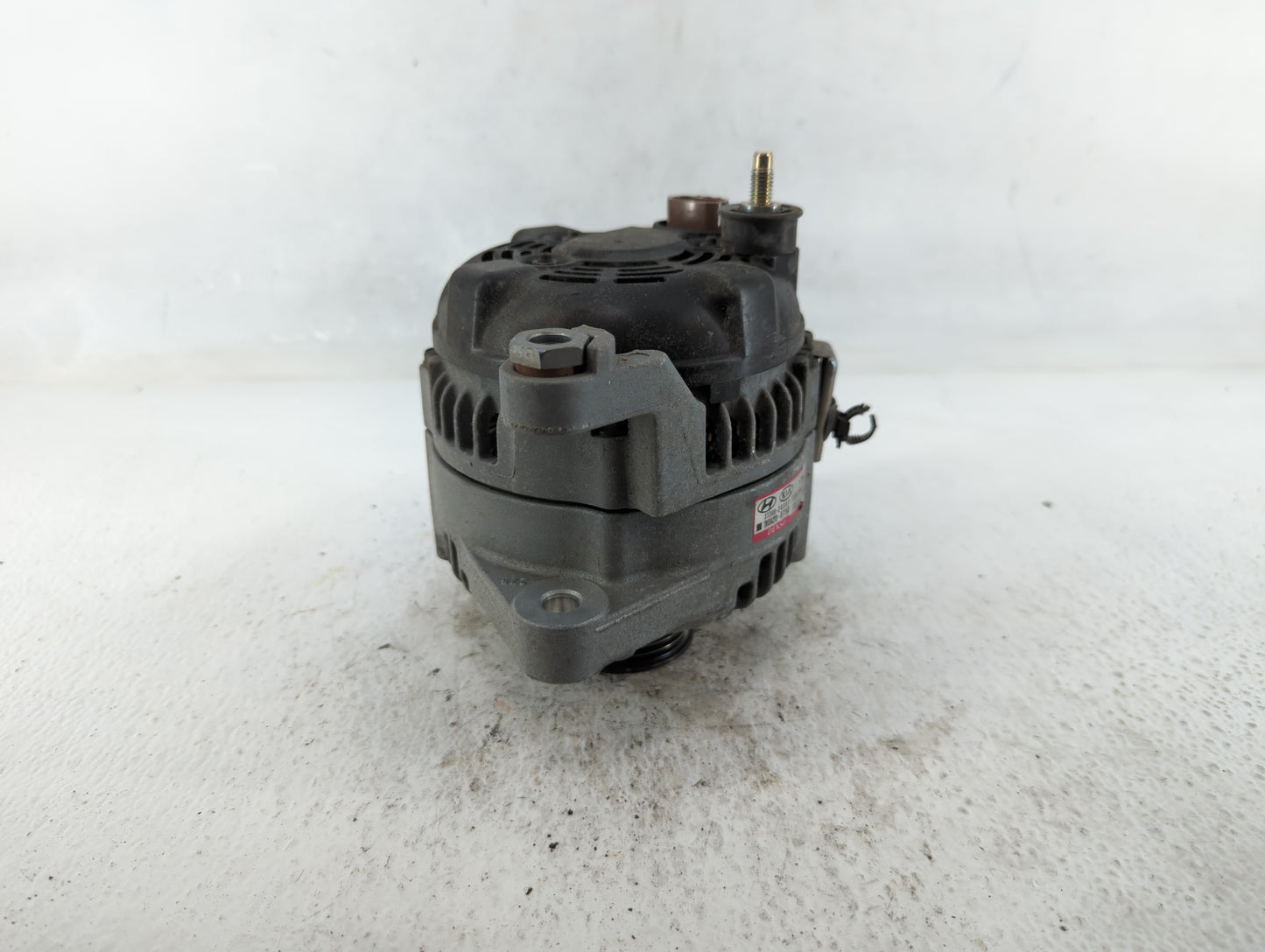 2019-2020 Hyundai Santa Fe Alternator Replacement Generator Charging Assembly Engine OEM P/N:37300-2G061 Fits OEM Used Auto 