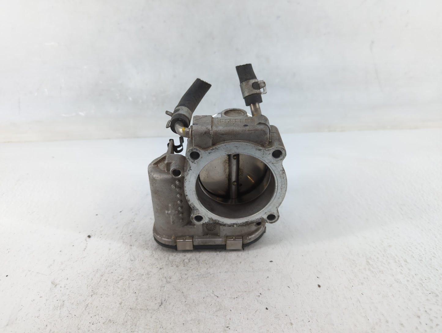 2019-2020 Hyundai Santa Fe Throttle Body P/N:0 280 750 618 35100-2G600 Fits Fits 2015 2016 2017 2018 2019 2020 2021 OEM Used