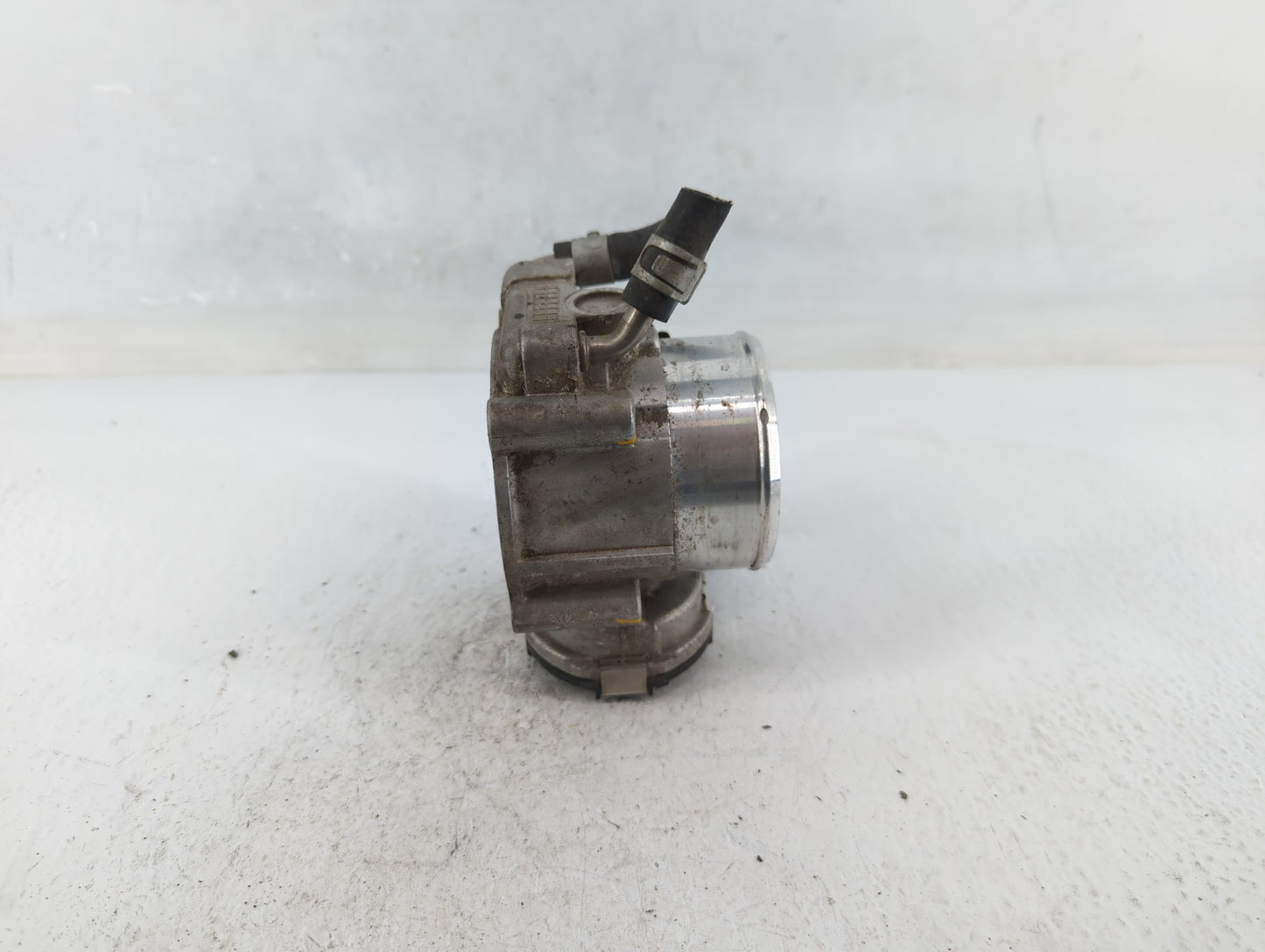 2019-2020 Hyundai Santa Fe Throttle Body P/N:0 280 750 618 35100-2G600 Fits Fits 2015 2016 2017 2018 2019 2020 2021 OEM Used