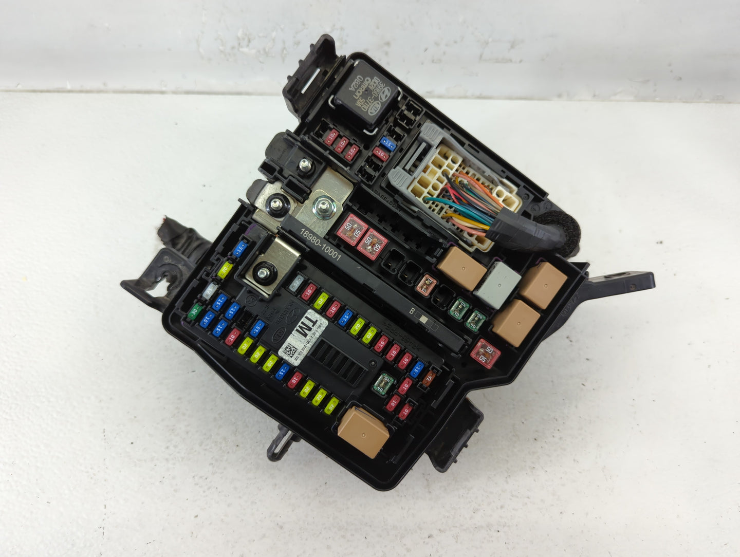2019-2020 Hyundai Santa Fe Fusebox Fuse Box Panel Relay Module P/N:91956-S2021 91956-S2020 Fits Fits 2019 2020 OEM Used Auto