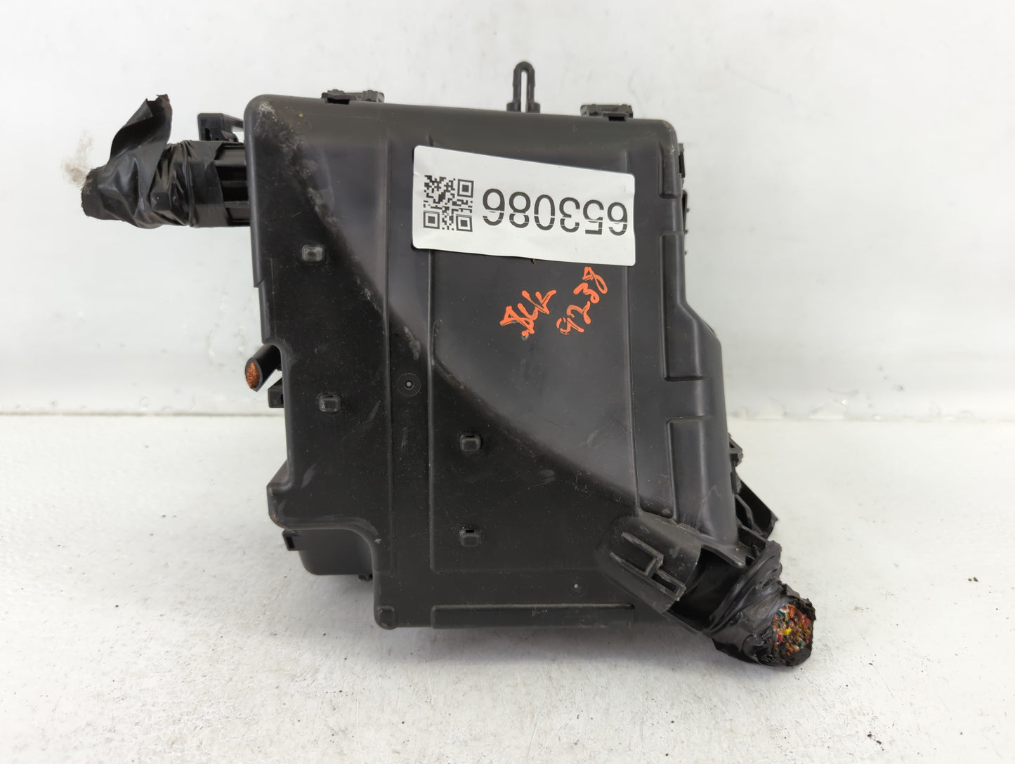 2019-2020 Hyundai Santa Fe Fusebox Fuse Box Panel Relay Module P/N:91956-S2021 91956-S2020 Fits Fits 2019 2020 OEM Used Auto