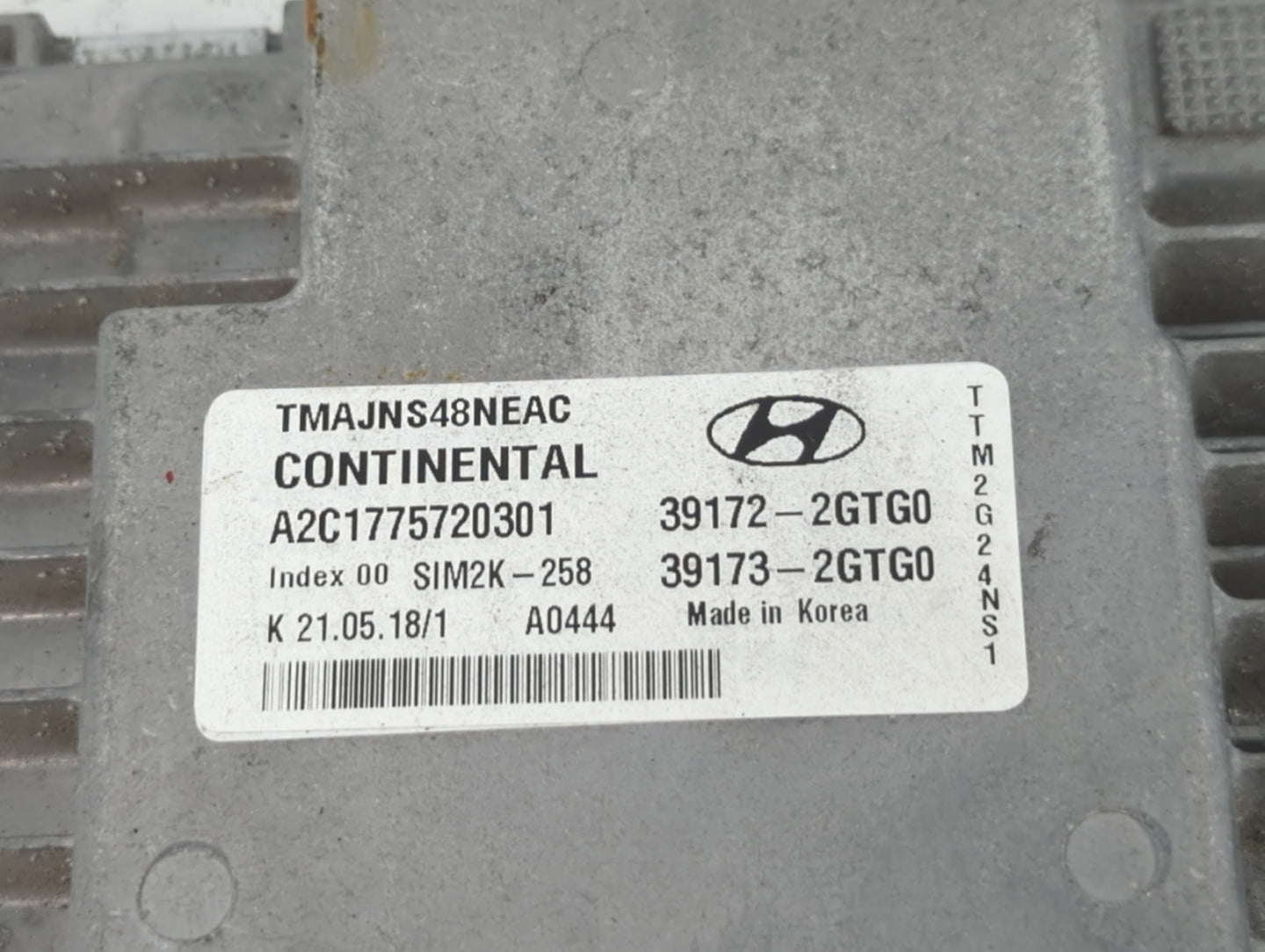2019 Hyundai Santa Fe PCM Engine Control Computer ECU ECM PCU OEM P/N:39173-2GTG0 39172-2GTG0 Fits OEM Used Auto Parts - Oem