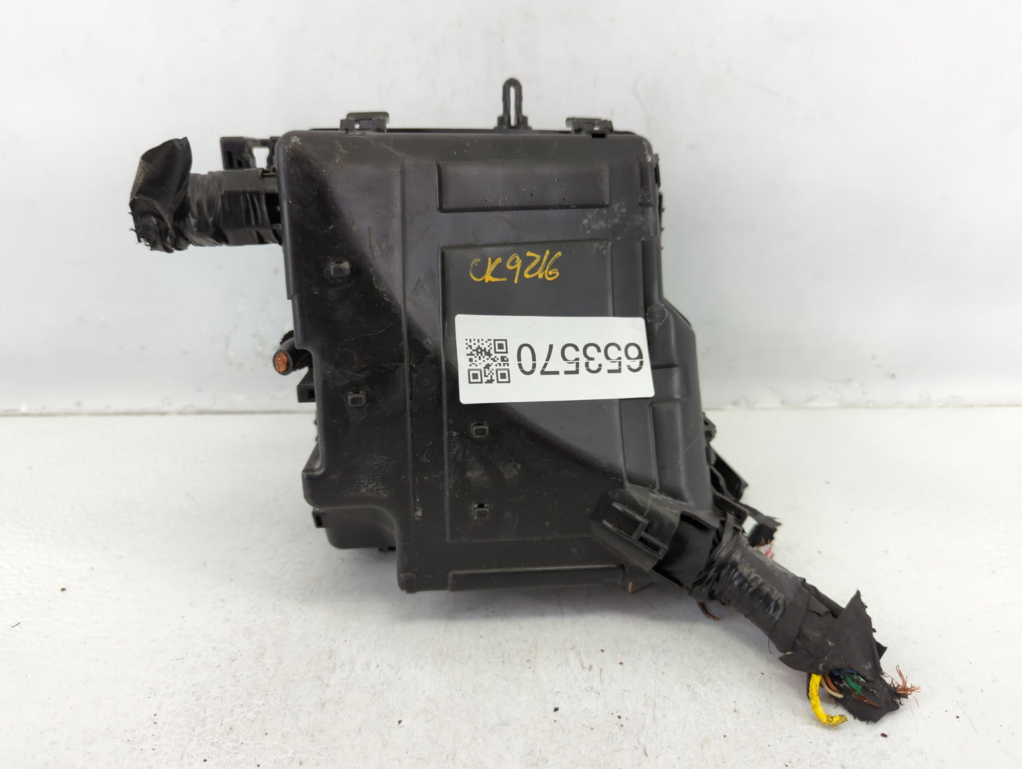 2019-2020 Hyundai Santa Fe Fusebox Fuse Box Panel Relay Module P/N:91956-S2021 Fits Fits 2019 2020 OEM Used Auto Parts - Oem