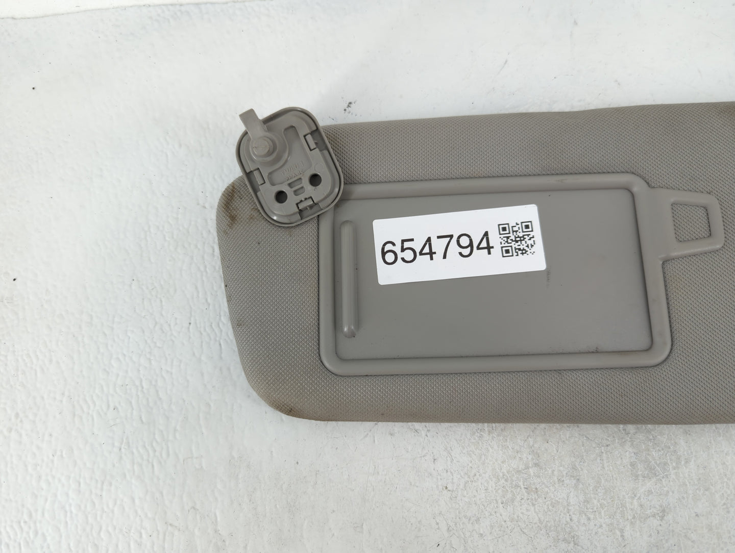 2019-2021 Hyundai Santa Fe Sun Visor Shade Replacement Driver Left Mirror Fits Fits 2019 2020 2021 OEM Used Auto Parts - Oem