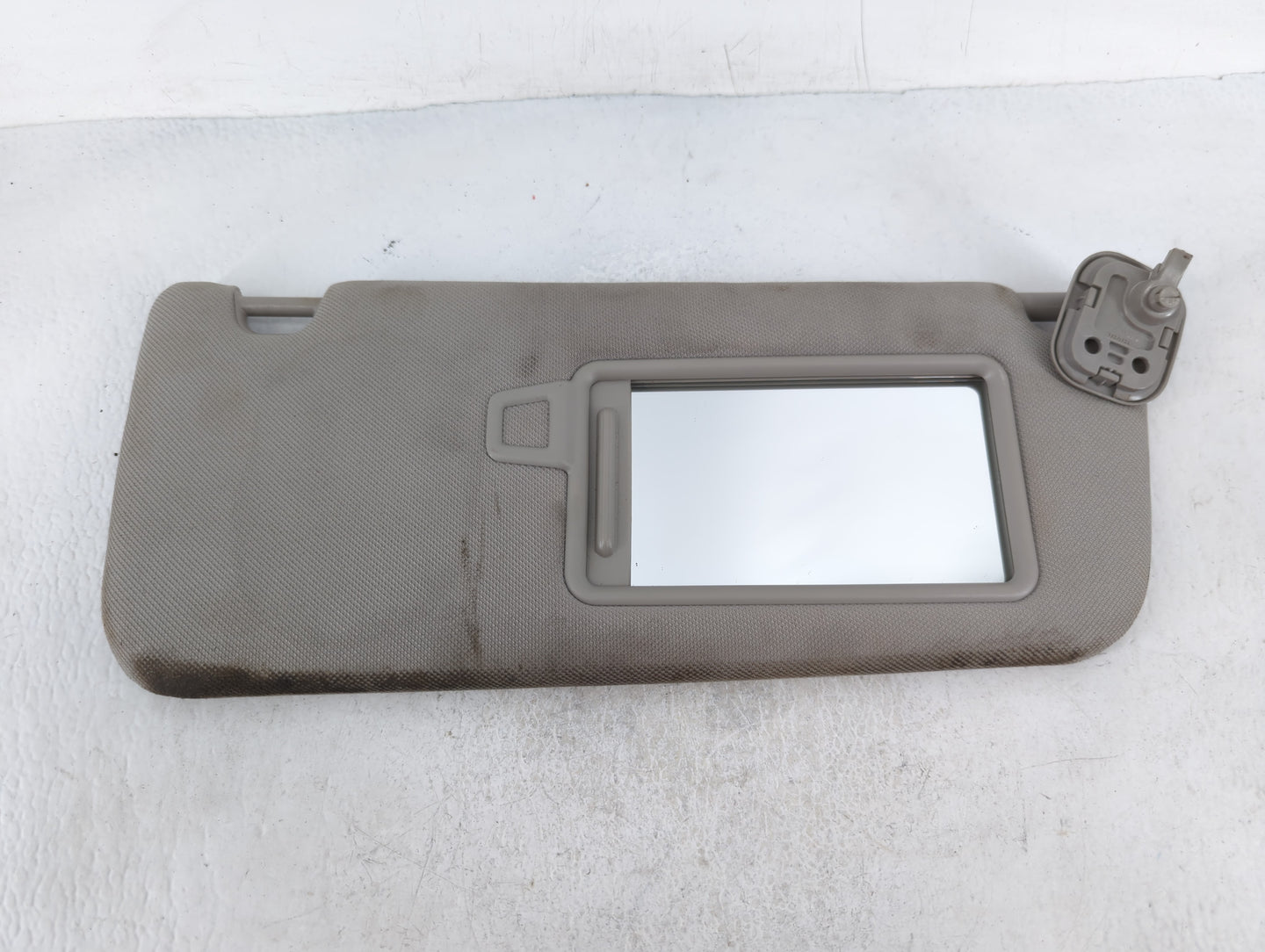 2019-2021 Hyundai Santa Fe Sun Visor Shade Replacement Passenger Right Mirror Fits Fits 2019 2020 2021 OEM Used Auto Parts -
