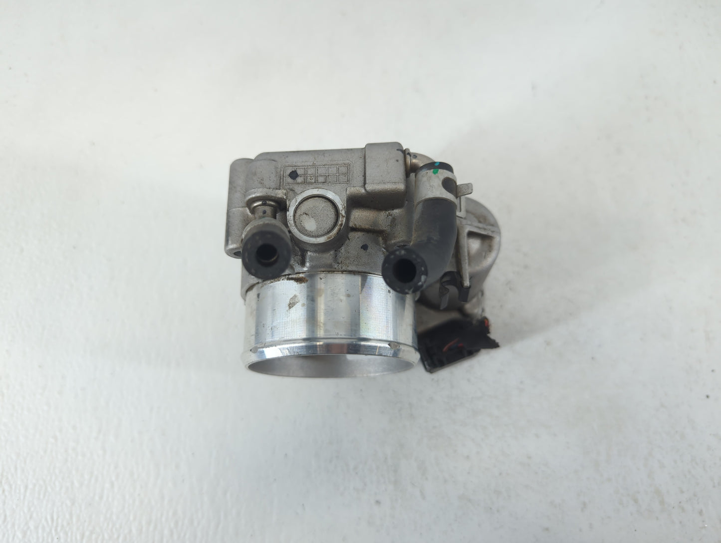 2019-2020 Hyundai Santa Fe Throttle Body P/N:35100-2G600 Fits Fits 2015 2016 2017 2018 2019 2020 2021 OEM Used Auto Parts - 