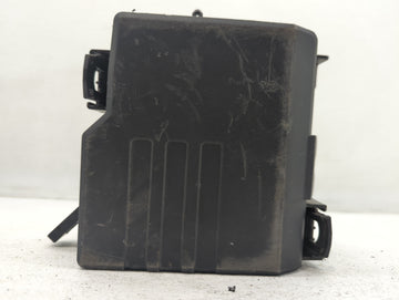 2019-2020 Hyundai Santa Fe Fusebox Fuse Box Panel Relay Module P/N:91956-S2020 Fits Fits 2019 2020 OEM Used Auto Parts - Oem