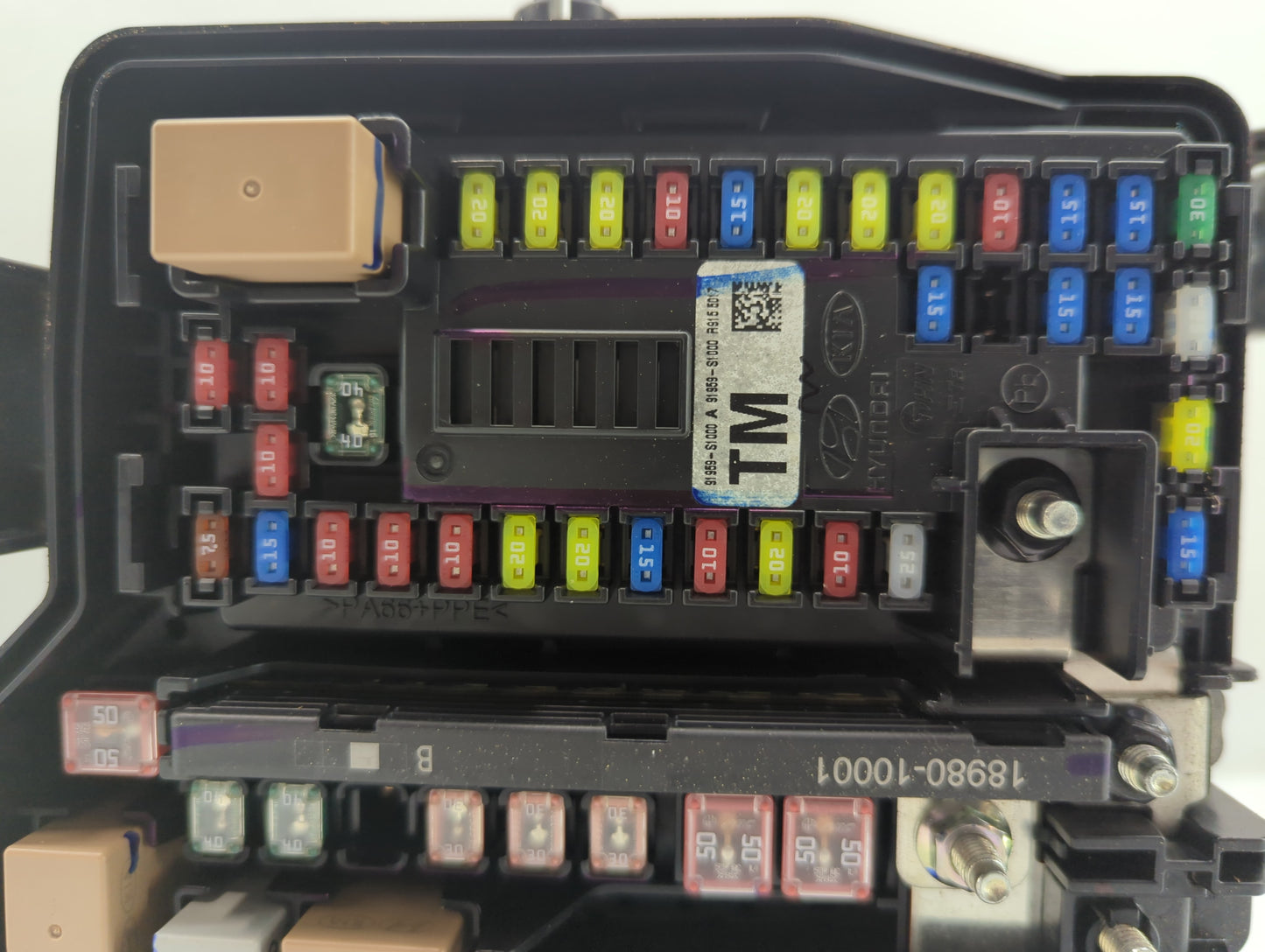 2019-2020 Hyundai Santa Fe Fusebox Fuse Box Panel Relay Module P/N:91956-S2020 Fits Fits 2019 2020 OEM Used Auto Parts - Oem