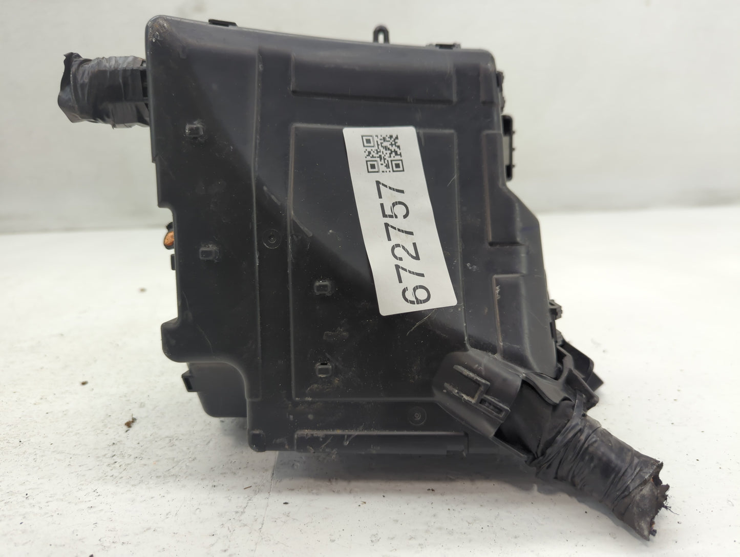 2019-2020 Hyundai Santa Fe Fusebox Fuse Box Panel Relay Module P/N:91956-S2020 Fits Fits 2019 2020 OEM Used Auto Parts - Oem