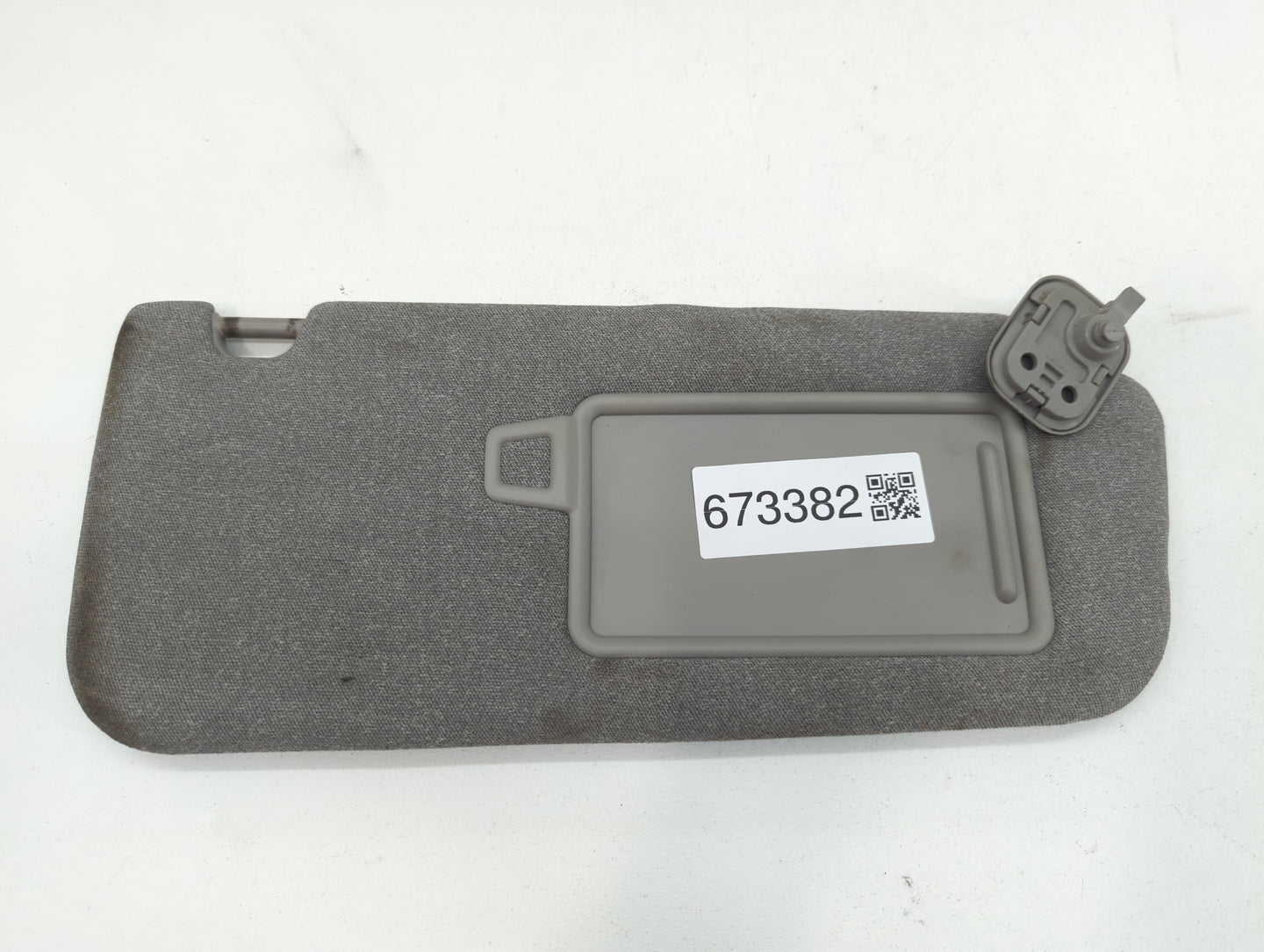 2019-2021 Hyundai Santa Fe Sun Visor Shade Replacement Passenger Right Mirror Fits Fits 2019 2020 2021 OEM Used Auto Parts -